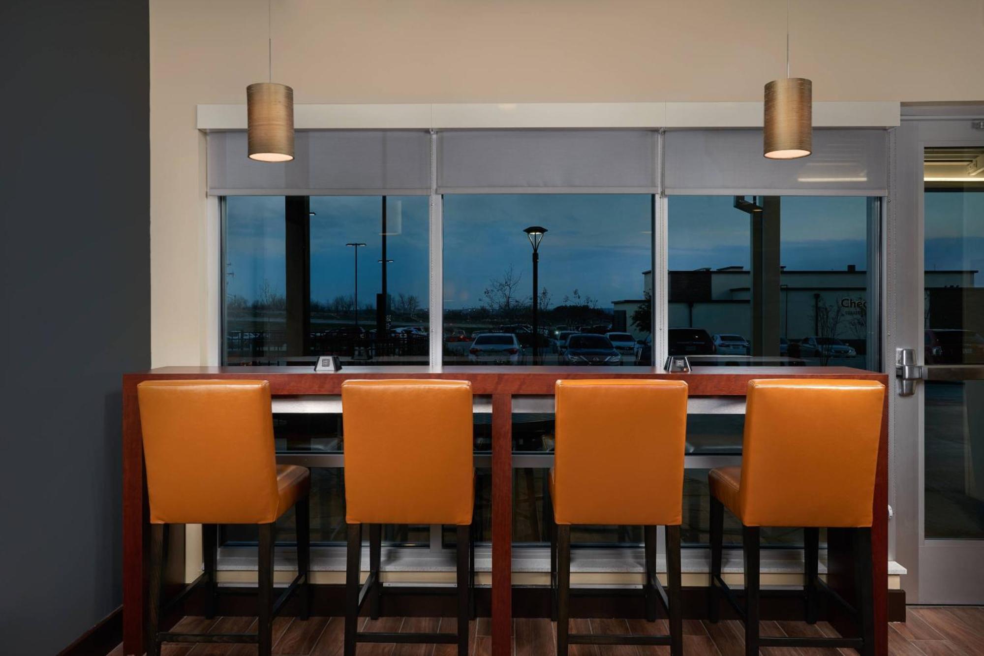 Towneplace Suites Fort Worth Northwest Lake Worth Exterior photo